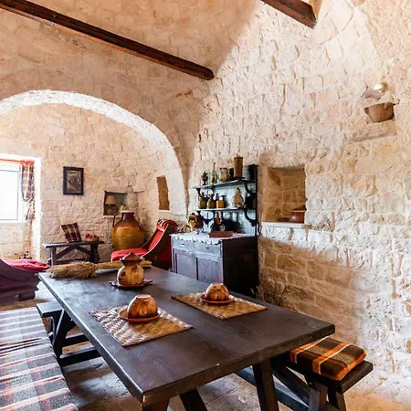 Trulli Vici Мартина-Франка